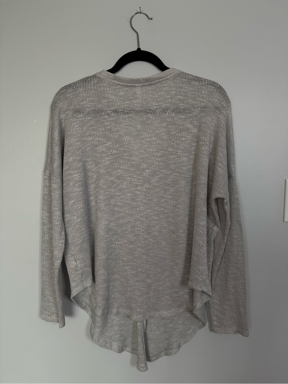 Aritzia The Group Babaton Grey Waffle Knit Tie Front Cardigan M - Picture 3 of 9